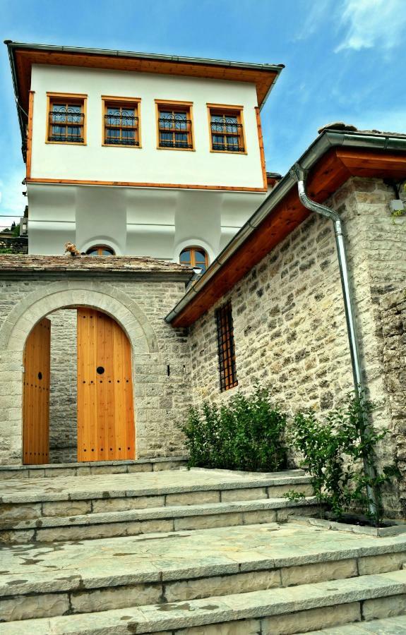 Argyropolis Boutique * Gjirokastër